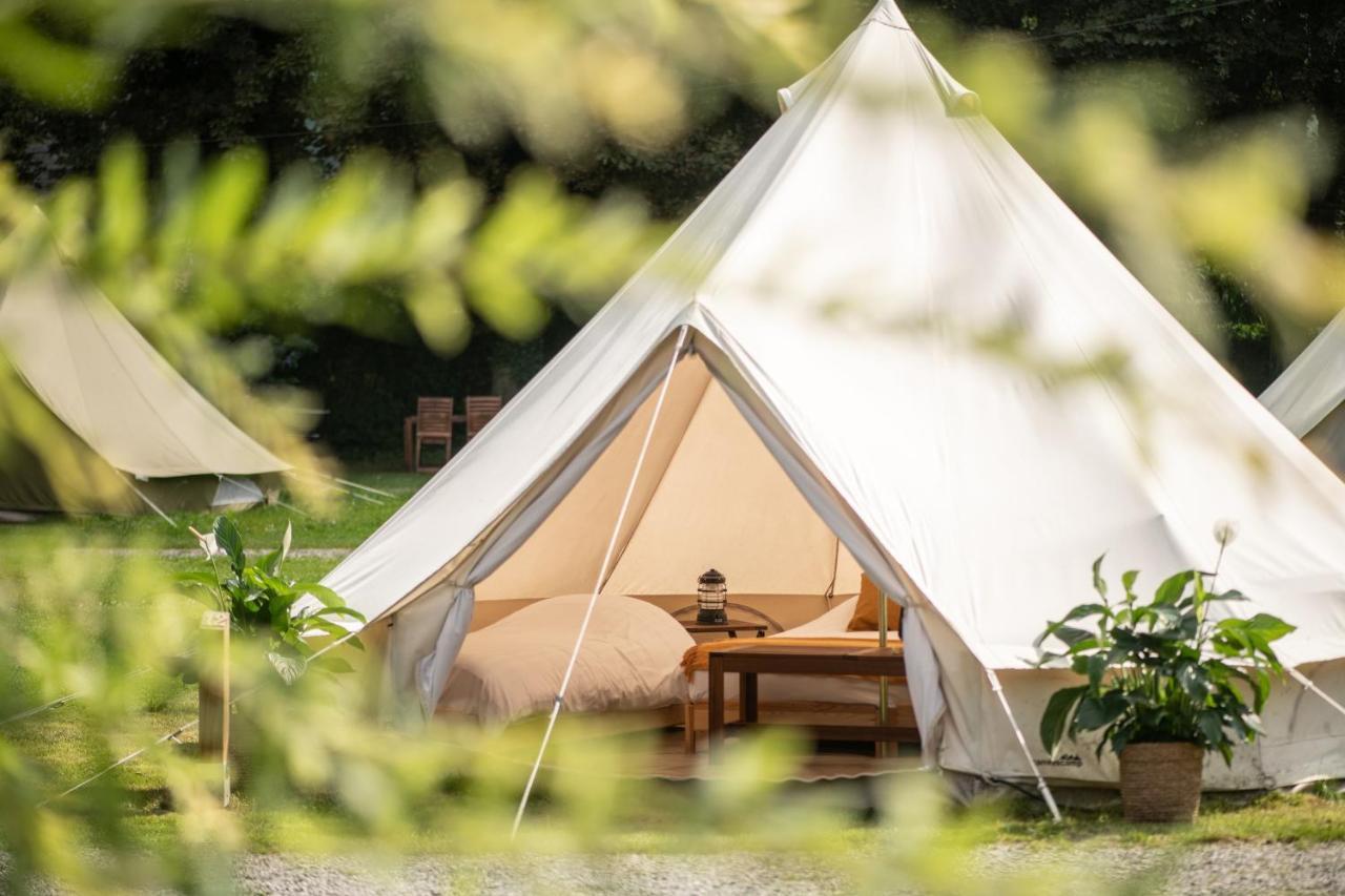Cocoon Village - Glamping - Domaine Des Grottes De Han روشفورت المظهر الخارجي الصورة