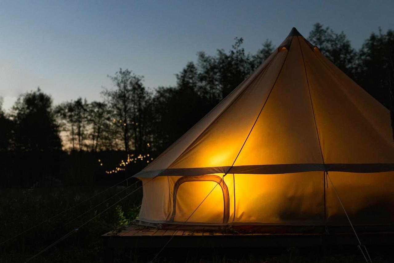 Cocoon Village - Glamping - Domaine Des Grottes De Han روشفورت المظهر الخارجي الصورة