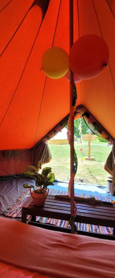 Cocoon Village - Glamping - Domaine Des Grottes De Han روشفورت المظهر الخارجي الصورة